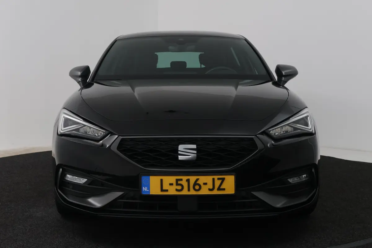 1.0 TSI FR Business Intense (DIGITALE COCKPIT, CRUISE ADAPTIEF, NAVIGATIE)