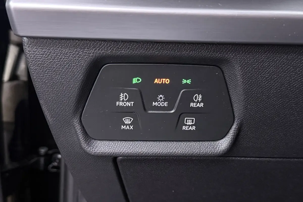 1.0 TSI FR Business Intense (DIGITALE COCKPIT, CRUISE ADAPTIEF, NAVIGATIE)