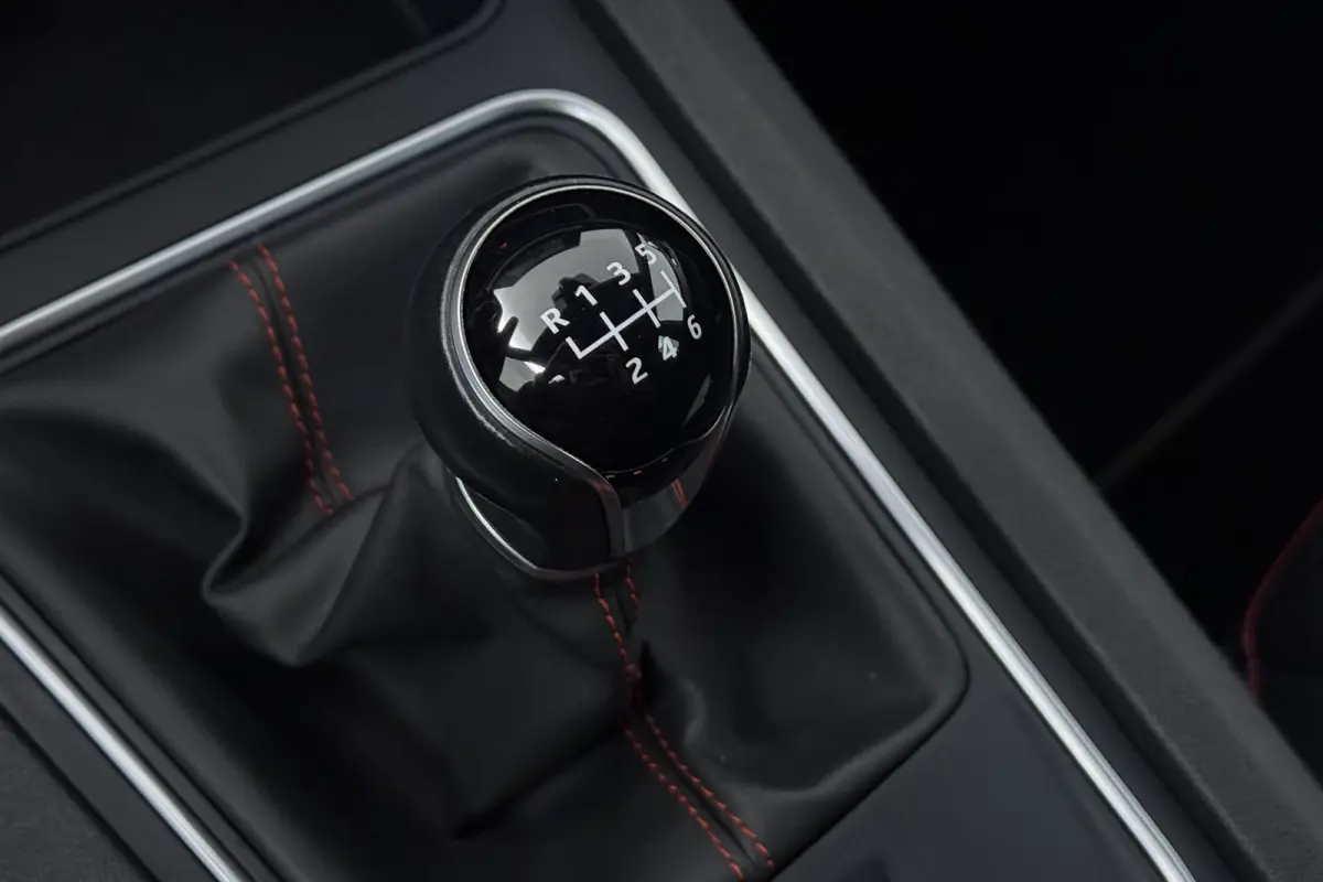 1.0 TSI FR Business Intense (DIGITALE COCKPIT, CRUISE ADAPTIEF, NAVIGATIE)