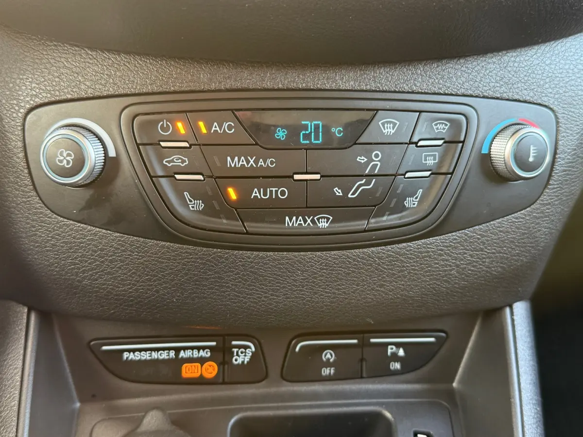 1.0 Limited EcoBoost S&S, Apple Carplay/Android,Navigatie,trekhaak,L.M.Velgen