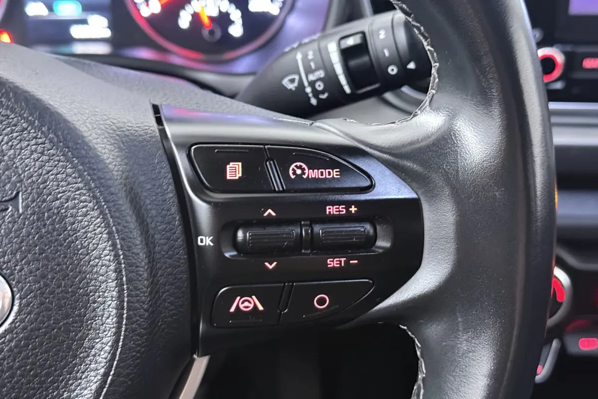 1.0 T-GDi MHEV DynamicPlusLine (CAMERA, NAVIGATIE, LANE-ASSIST, PARKEERSENSOREN)