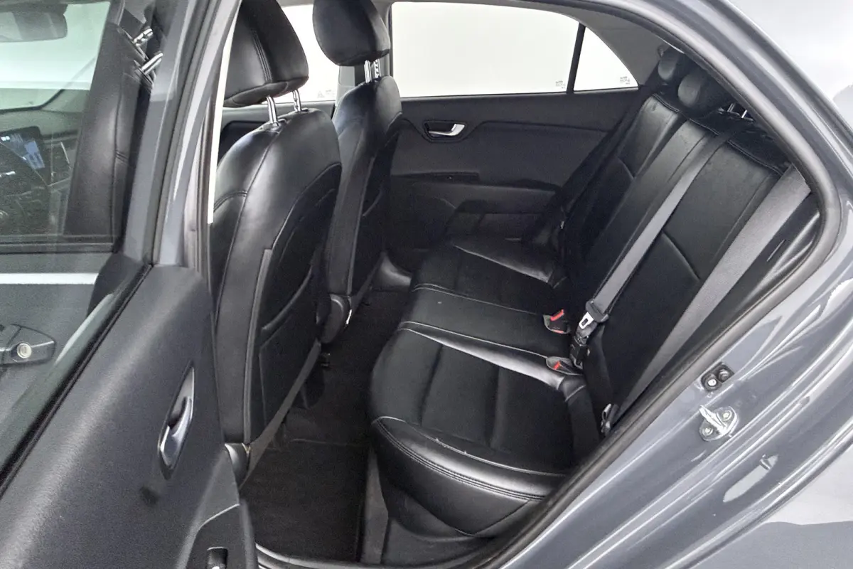 1.0 T-GDi MHEV DynamicPlusLine (CAMERA, NAVIGATIE, LANE-ASSIST, PARKEERSENSOREN)
