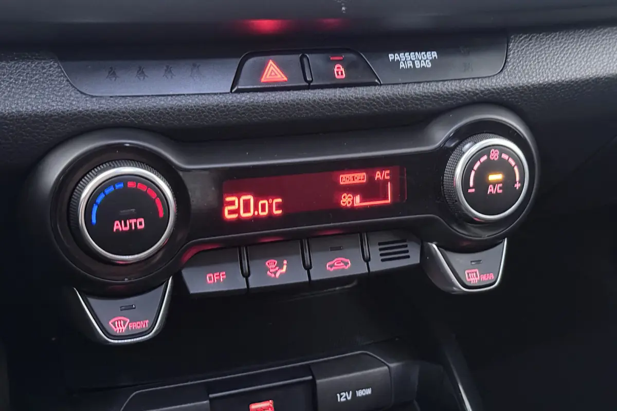 1.0 T-GDi MHEV DynamicPlusLine (CAMERA, NAVIGATIE, LANE-ASSIST, PARKEERSENSOREN)