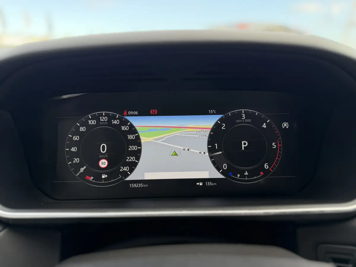 3.0 TDV6 HSE Dynamic Panoramadak Trekhaak Stuurwielverwarming Stoelventilatie 21 Inch Meridian Sound Laser-LED-koplamp InControl Secure Keyless Entry Luchtvering