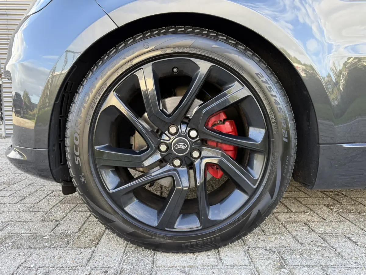 3.0 TDV6 HSE Dynamic Panoramadak Trekhaak Stuurwielverwarming Stoelventilatie 21 Inch Meridian Sound Laser-LED-koplamp InControl Secure Keyless Entry Luchtvering