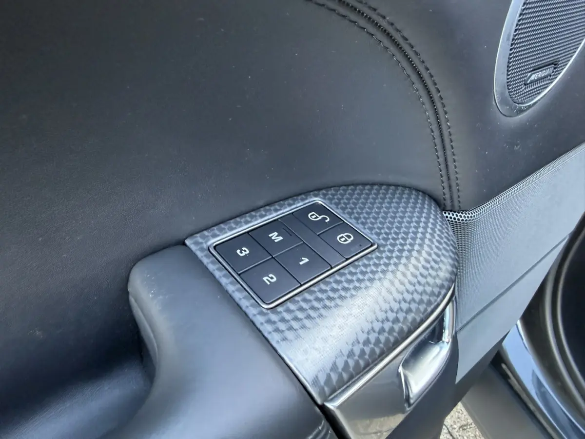 3.0 TDV6 HSE Dynamic Panoramadak Trekhaak Stuurwielverwarming Stoelventilatie 21 Inch Meridian Sound Laser-LED-koplamp InControl Secure Keyless Entry Luchtvering