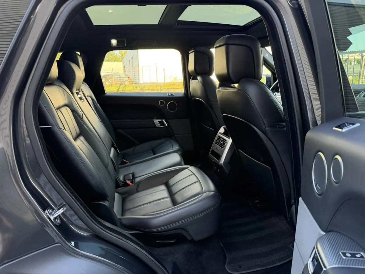 3.0 TDV6 HSE Dynamic Panoramadak Trekhaak Stuurwielverwarming Stoelventilatie 21 Inch Meridian Sound Laser-LED-koplamp InControl Secure Keyless Entry Luchtvering