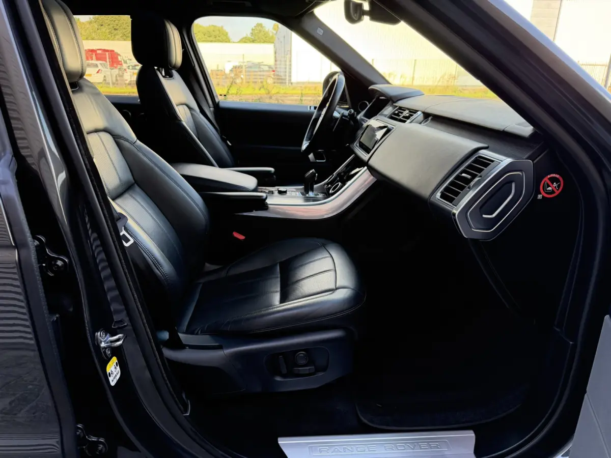 3.0 TDV6 HSE Dynamic Panoramadak Trekhaak Stuurwielverwarming Stoelventilatie 21 Inch Meridian Sound Laser-LED-koplamp InControl Secure Keyless Entry Luchtvering