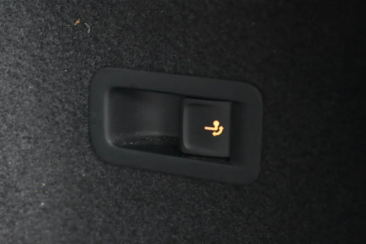 1.5 TSI 150PK DSG-7 Sportline Business | TREKHAAK | STOELVERW. | CAMERA | APP. CONNECT | CRUISE CONTROL | NAVIGATIE | LED | DAB+