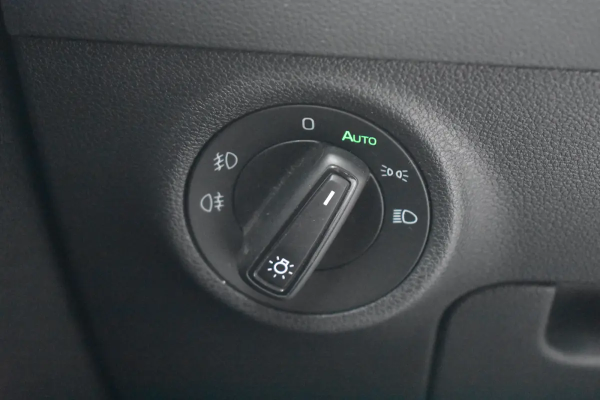 1.5 TSI 150PK DSG-7 Sportline Business | TREKHAAK | STOELVERW. | CAMERA | APP. CONNECT | CRUISE CONTROL | NAVIGATIE | LED | DAB+