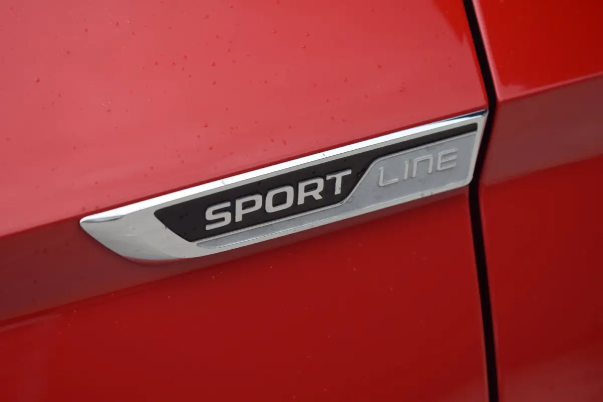 1.5 TSI 150PK DSG-7 Sportline Business | TREKHAAK | STOELVERW. | CAMERA | APP. CONNECT | CRUISE CONTROL | NAVIGATIE | LED | DAB+