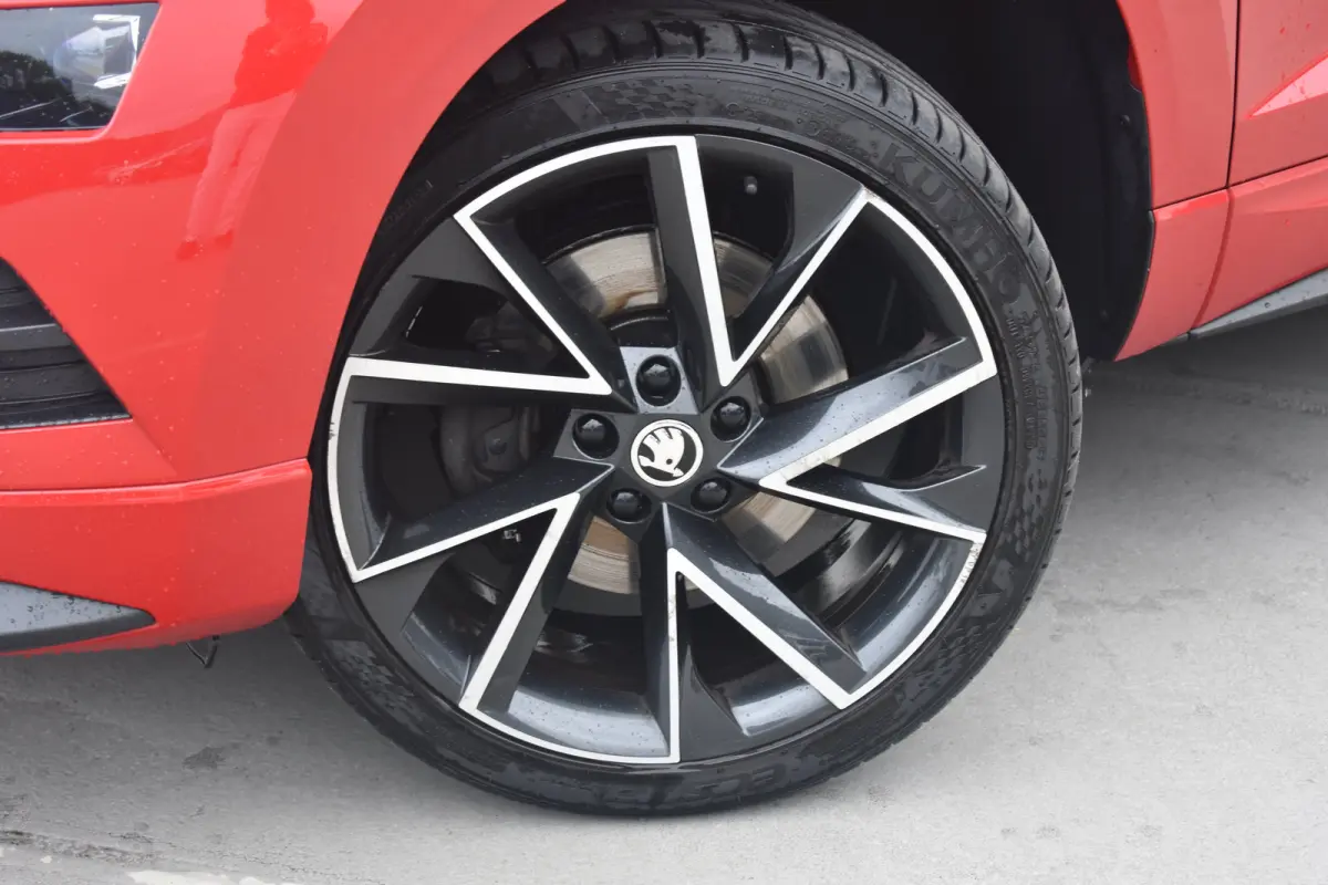1.5 TSI 150PK DSG-7 Sportline Business | TREKHAAK | STOELVERW. | CAMERA | APP. CONNECT | CRUISE CONTROL | NAVIGATIE | LED | DAB+