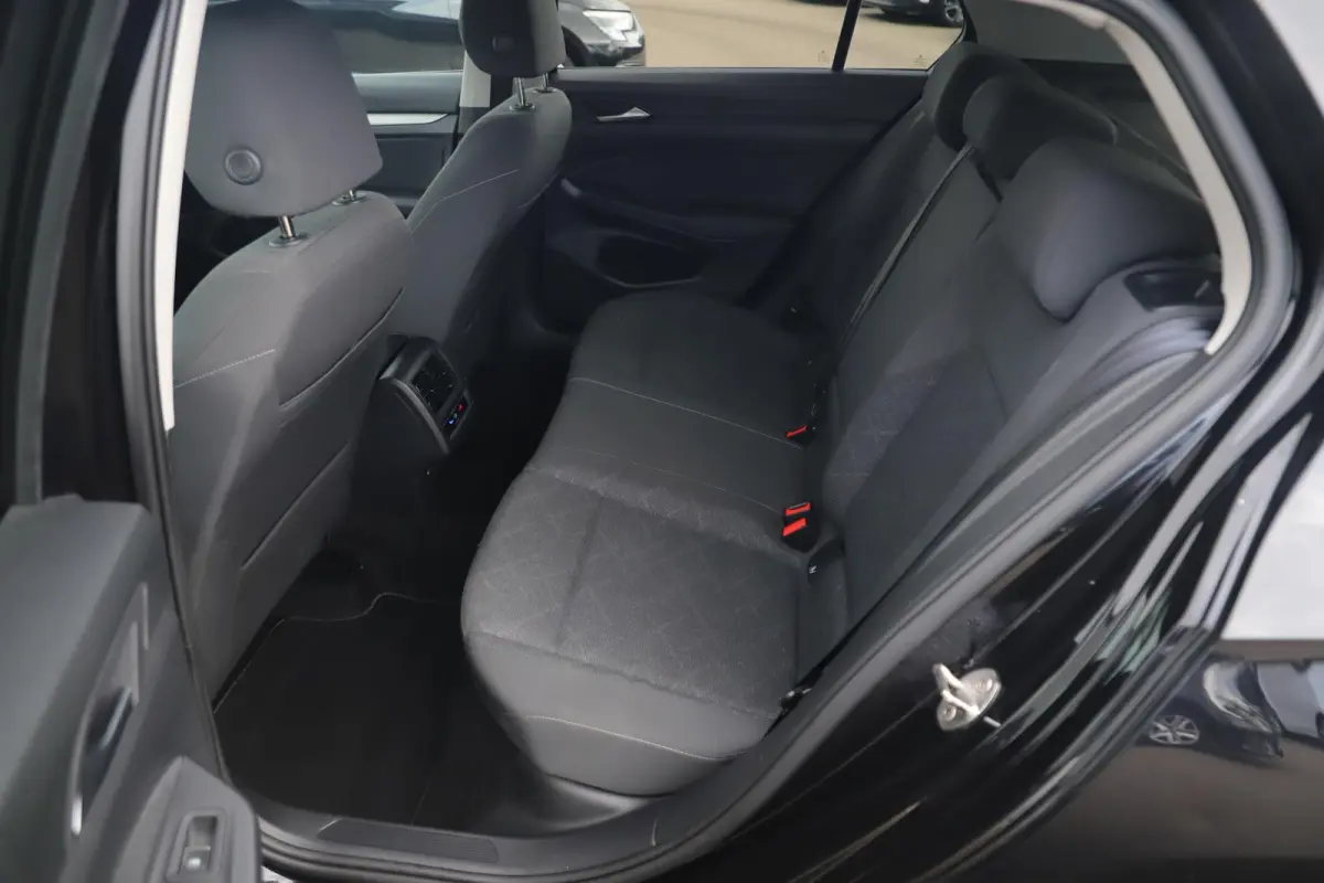1.0 TSI Life Virtual Navigatie Achteruitrijcamera Carplay Android Adaptive Cruise Parkeersensor