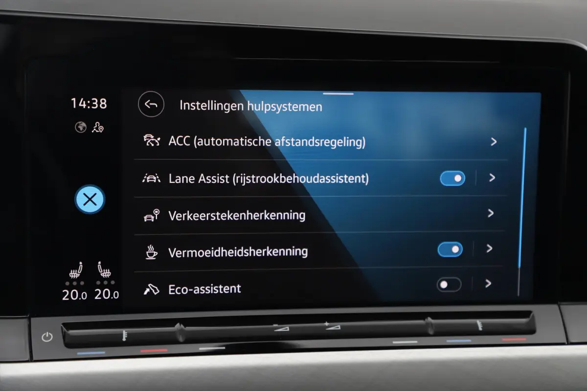 1.0 TSI Life Virtual Navigatie Achteruitrijcamera Carplay Android Adaptive Cruise Parkeersensor