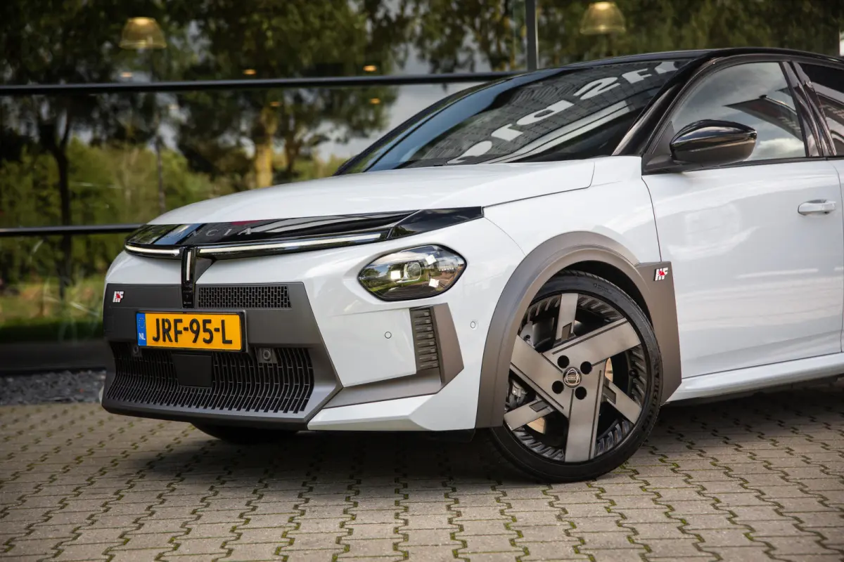 HF 54 kWh 280PK , Bianco Quarzo Two-Tone, SALA, Org. NL