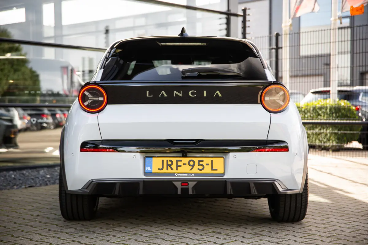 HF 54 kWh 280PK , Bianco Quarzo Two-Tone, SALA, Org. NL