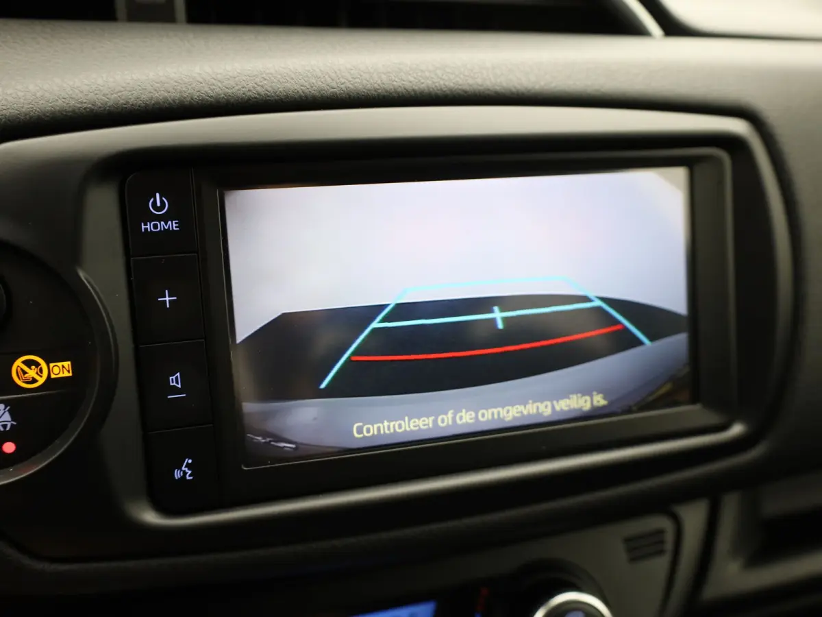 1.5 Hybrid GR-Sport | Apple Carplay/ Android | LMV | Camera Prijs Rijklaar!!
