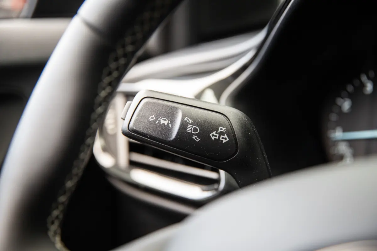 1.0 EcoBoost Titanium , Camera, Carplay,