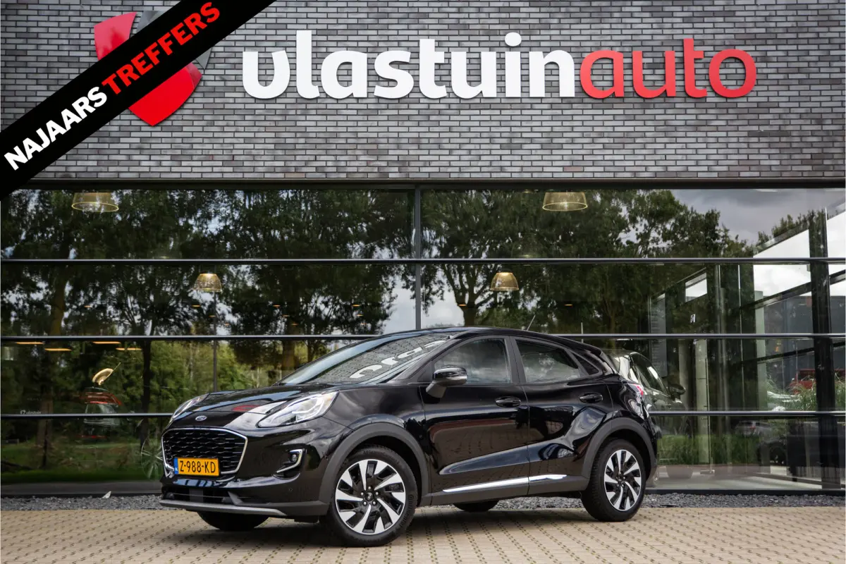 1.0 EcoBoost Titanium , Camera, Carplay,
