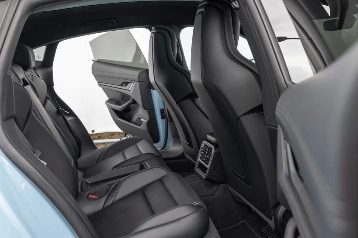 4S Performance 84 kWh Pano Sport-Design 21'' Convaver ACC Bose