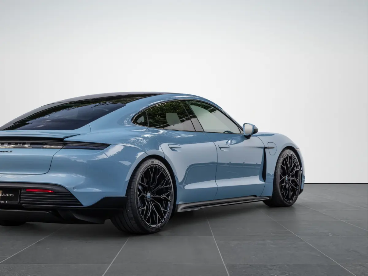 4S Performance 84 kWh Pano Sport-Design 21'' Convaver ACC Bose