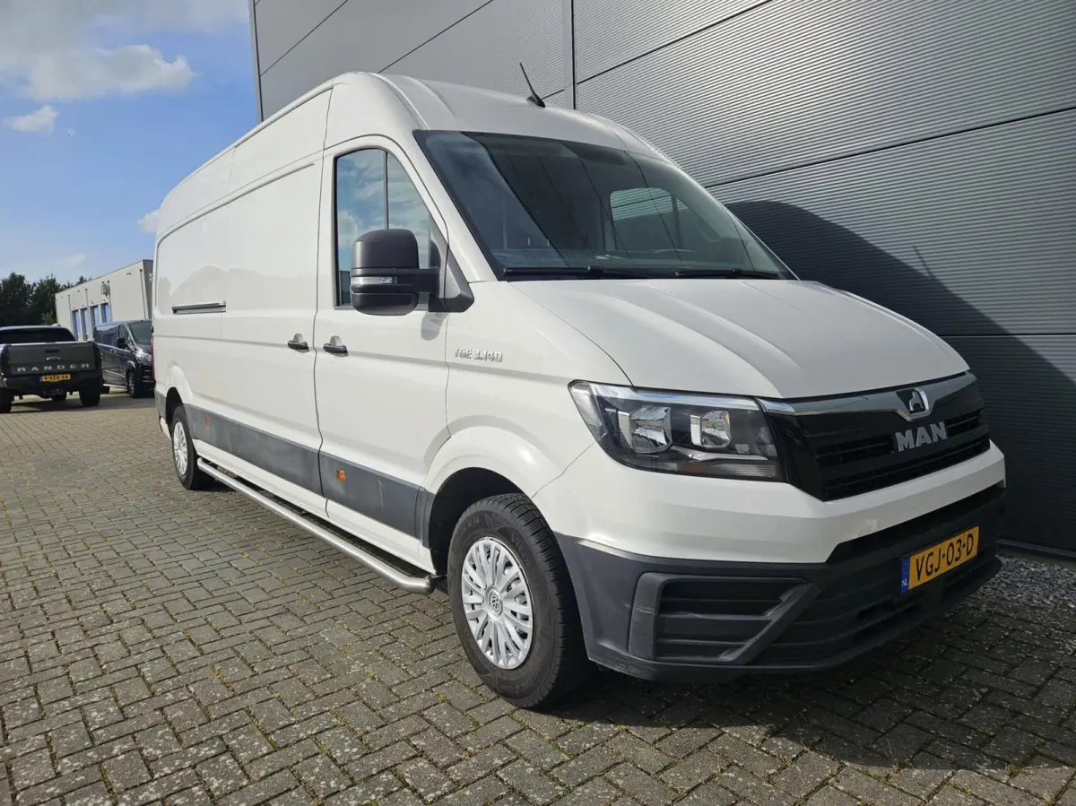 2.0 TDI L4H3 Airco 140 PK Camera 360 Deuren
