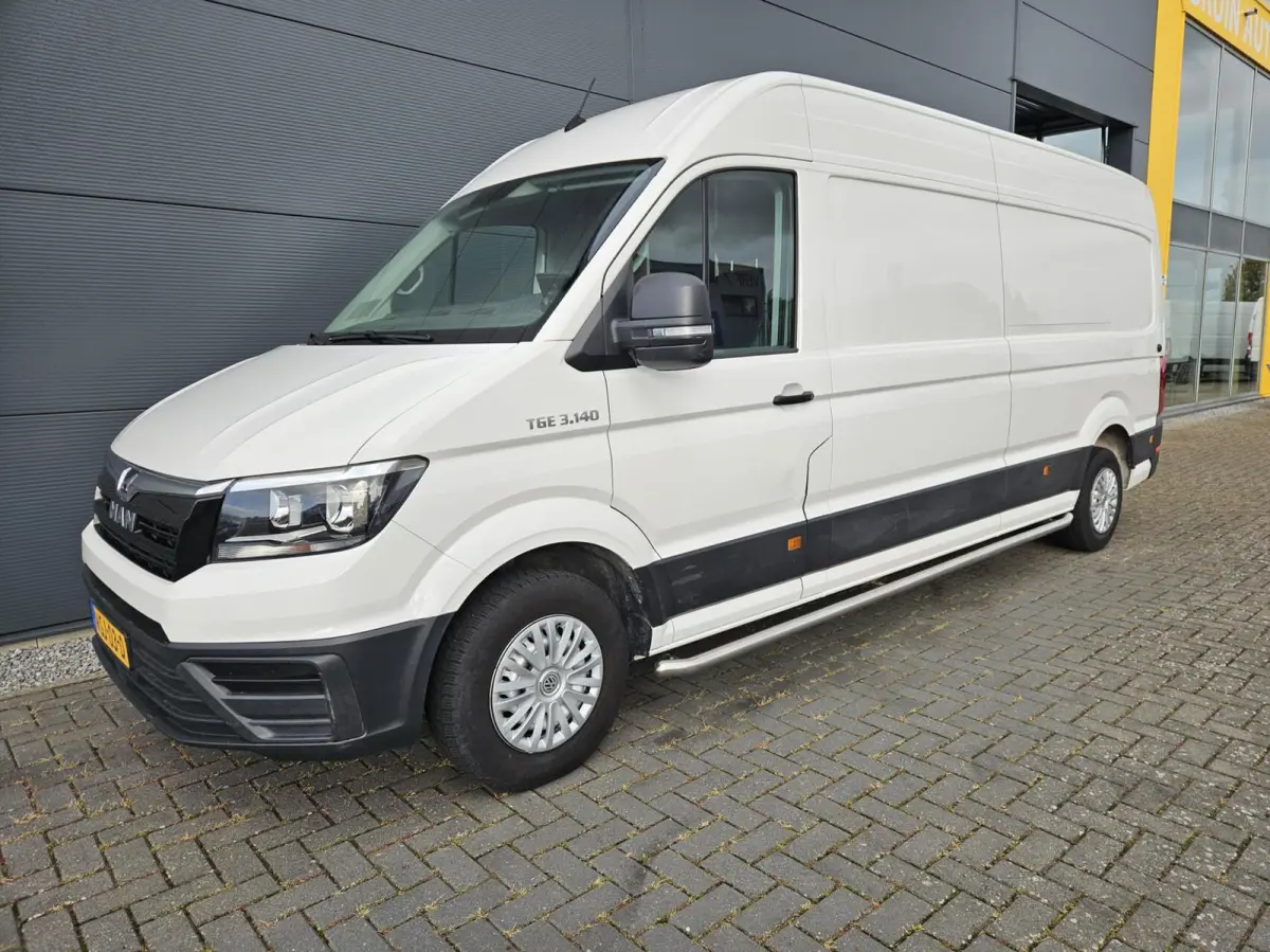 2.0 TDI L4H3 Airco 140 PK Camera 360 Deuren