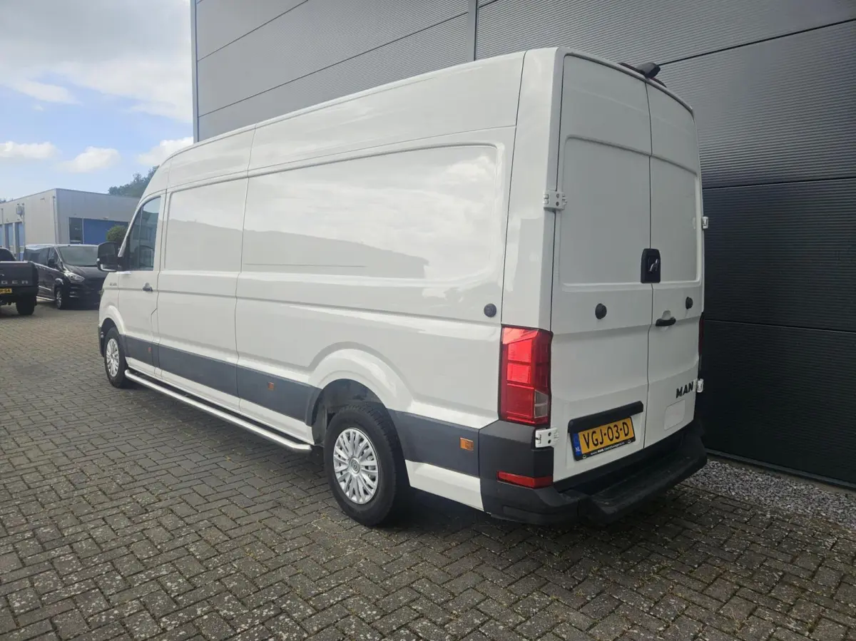 2.0 TDI L4H3 Airco 140 PK Camera 360 Deuren