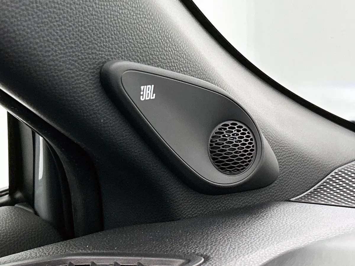 2.0 High Power Hybrid Launch Edition | PANORAMADAK | TREKHAAK | CAMERA | NAVIGATIE | LEDEREN BEKLEDING
