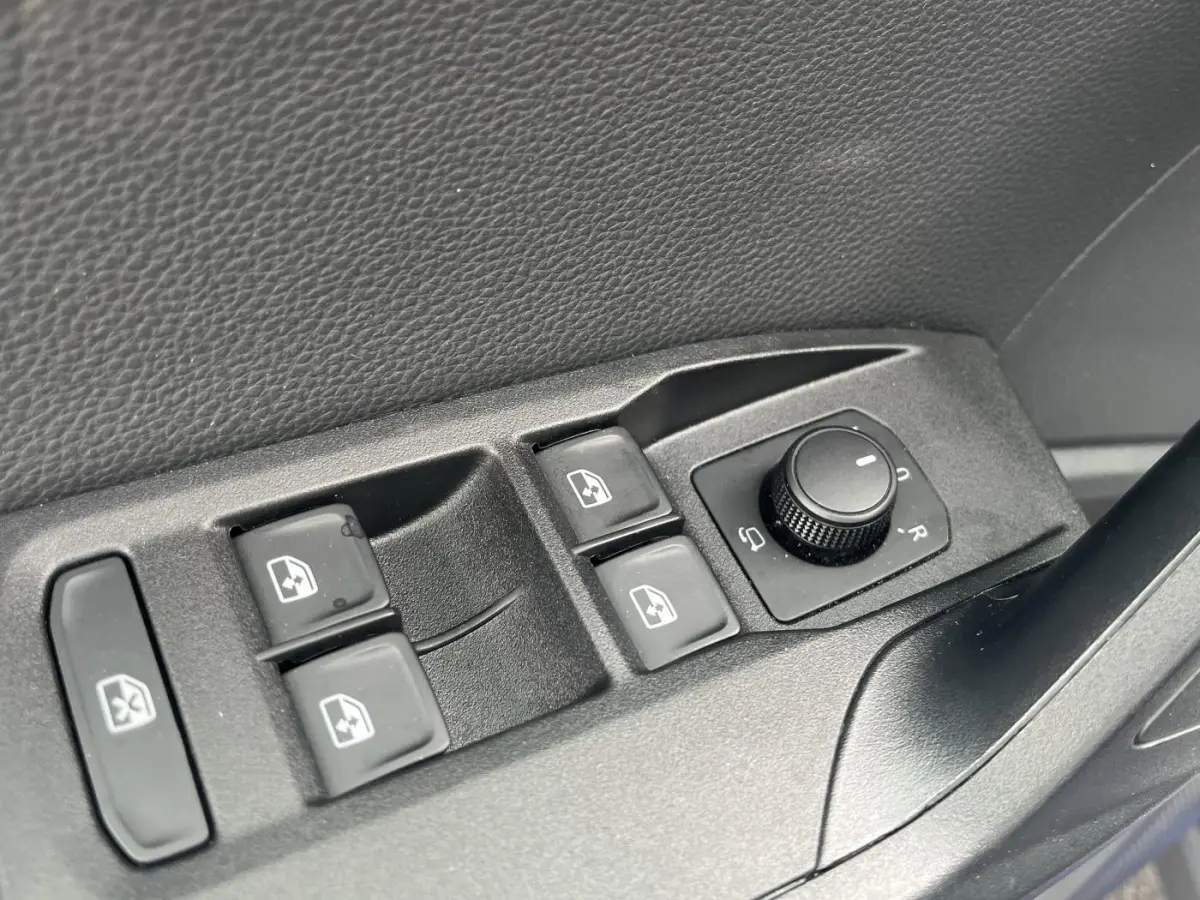 1.0 TSi DSG XCellence | NAV | CAMERA | STOELVERW. | PDC V+A | LED | ALCANTARA |
