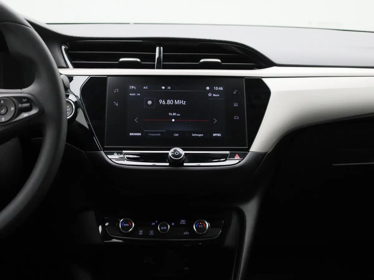 Edition 50 kWh | WORDT VERWACHT | ACHTERUITRIJCAMERA | APPLE CARPLAY | ANDROID AUTO | CLIMATE CONTROL | CRUISE CONTROL |