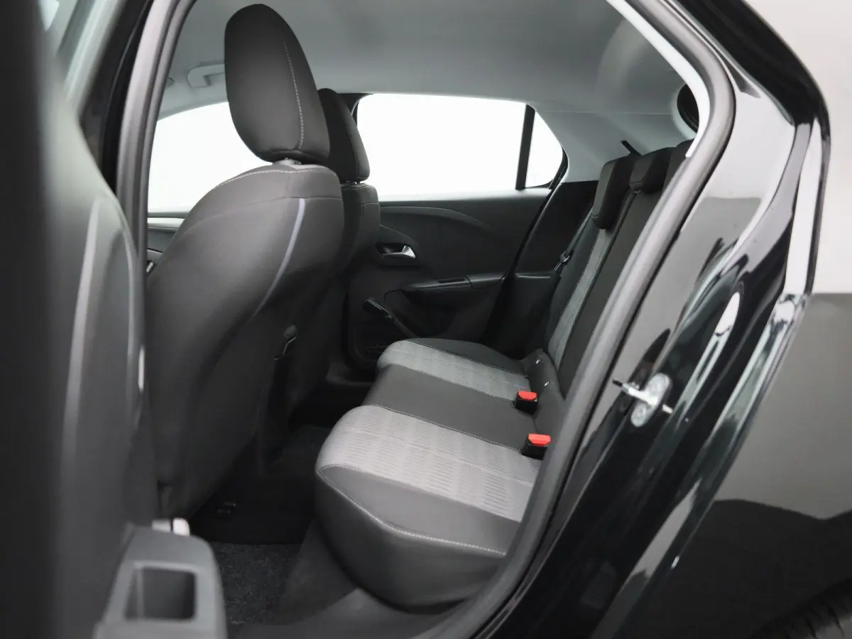 Edition 50 kWh | WORDT VERWACHT | ACHTERUITRIJCAMERA | APPLE CARPLAY | ANDROID AUTO | CLIMATE CONTROL | CRUISE CONTROL |