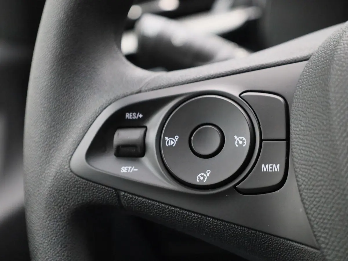 Edition 50 kWh | WORDT VERWACHT | ACHTERUITRIJCAMERA | APPLE CARPLAY | ANDROID AUTO | CLIMATE CONTROL | CRUISE CONTROL |