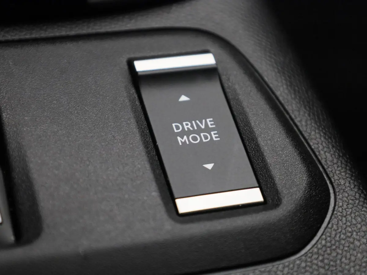 Edition 50 kWh | WORDT VERWACHT | ACHTERUITRIJCAMERA | APPLE CARPLAY | ANDROID AUTO | CLIMATE CONTROL | CRUISE CONTROL |