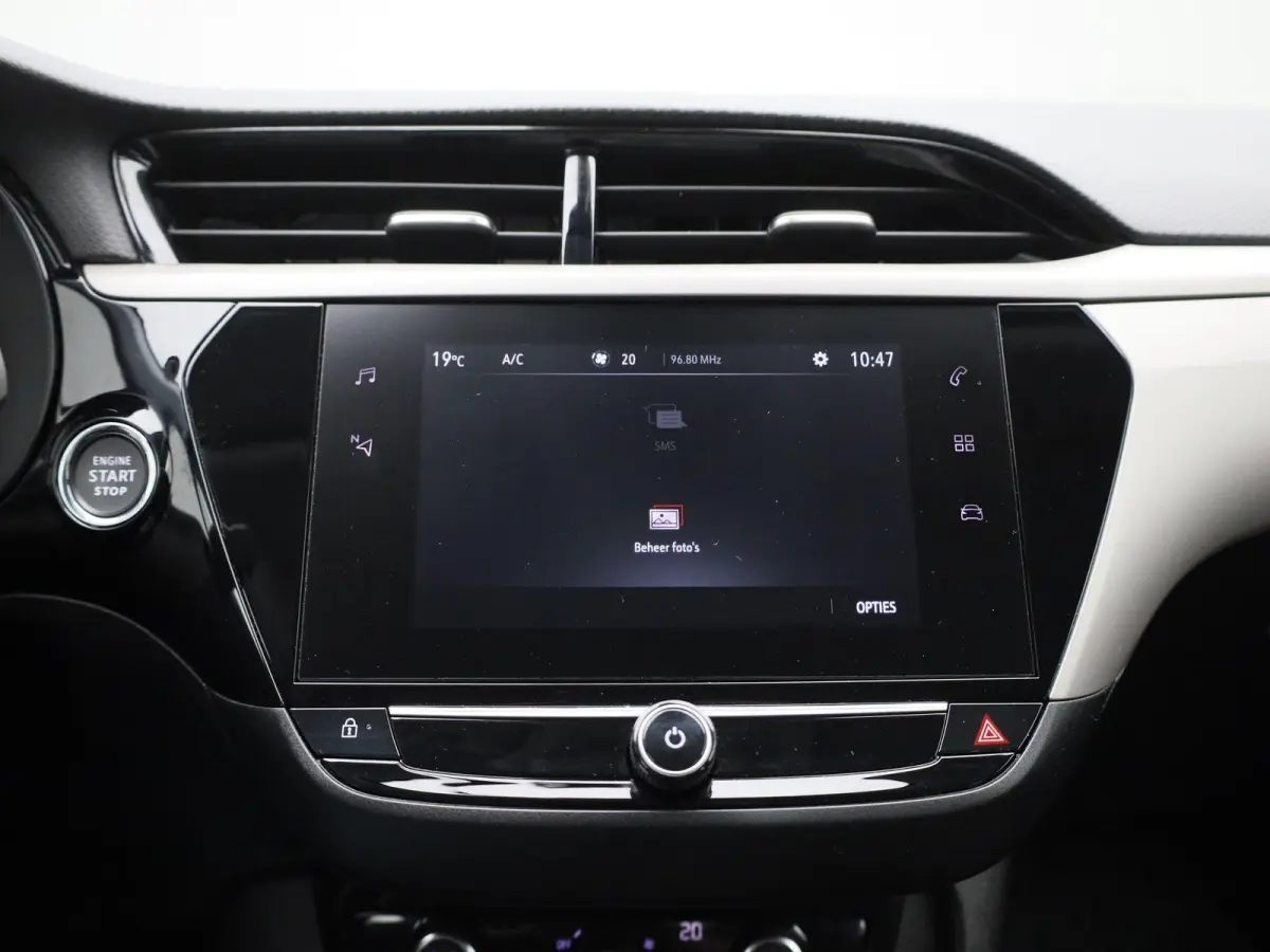 Edition 50 kWh | WORDT VERWACHT | ACHTERUITRIJCAMERA | APPLE CARPLAY | ANDROID AUTO | CLIMATE CONTROL | CRUISE CONTROL |