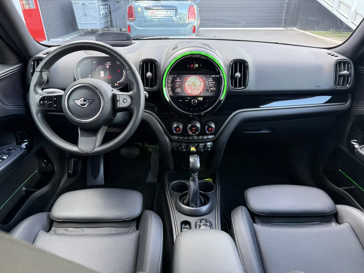 1.5 Cooper ALL Leder/Camera/Apple