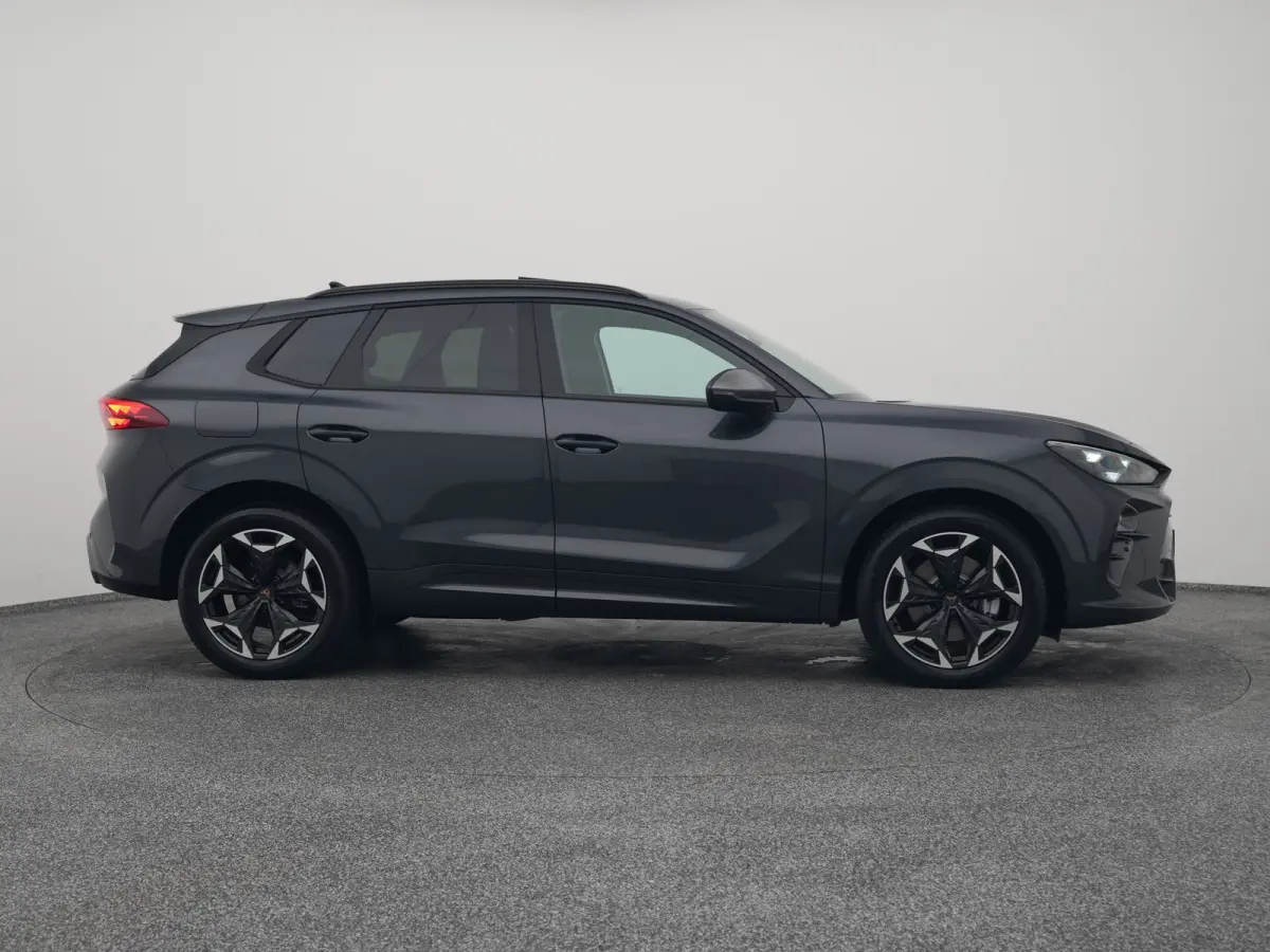 1.5 TSI e-Hybrid Business | PANO | CAMERA | ADAPTIVE | STOEL- EN STUURVERW. | TREKHAAK