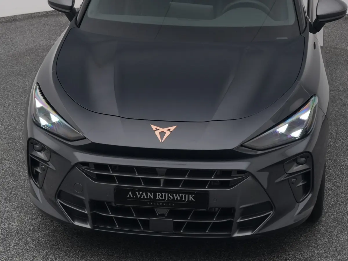 1.5 TSI e-Hybrid Business | PANO | CAMERA | ADAPTIVE | STOEL- EN STUURVERW. | TREKHAAK