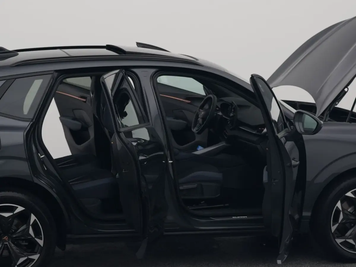 1.5 TSI e-Hybrid Business | PANO | CAMERA | ADAPTIVE | STOEL- EN STUURVERW. | TREKHAAK