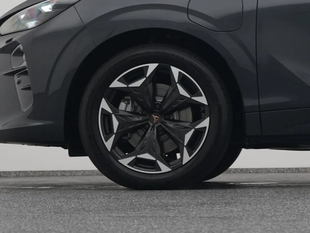 1.5 TSI e-Hybrid Business | PANO | CAMERA | ADAPTIVE | STOEL- EN STUURVERW. | TREKHAAK