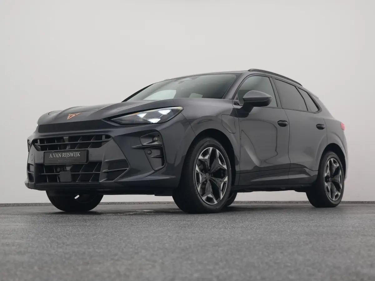 1.5 TSI e-Hybrid Business | PANO | CAMERA | ADAPTIVE | STOEL- EN STUURVERW. | TREKHAAK