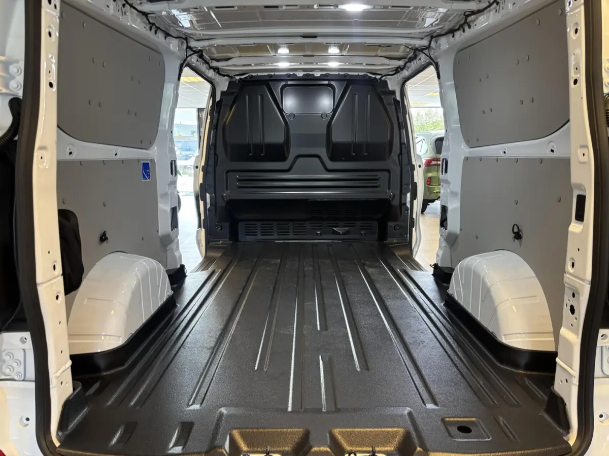 340 L2H1 Sport 71 kWh 218PK 2x Schuifdeur 2300KG Trekgewicht Carplay Navi Cruise Stuurverwarming Stoelverwarming *Nieuw*