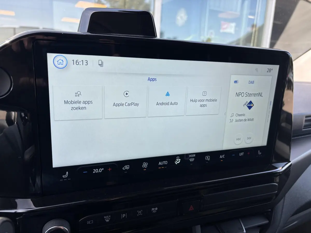 340 L2H1 Sport 71 kWh 218PK 2x Schuifdeur 2300KG Trekgewicht Carplay Navi Cruise Stuurverwarming Stoelverwarming *Nieuw*