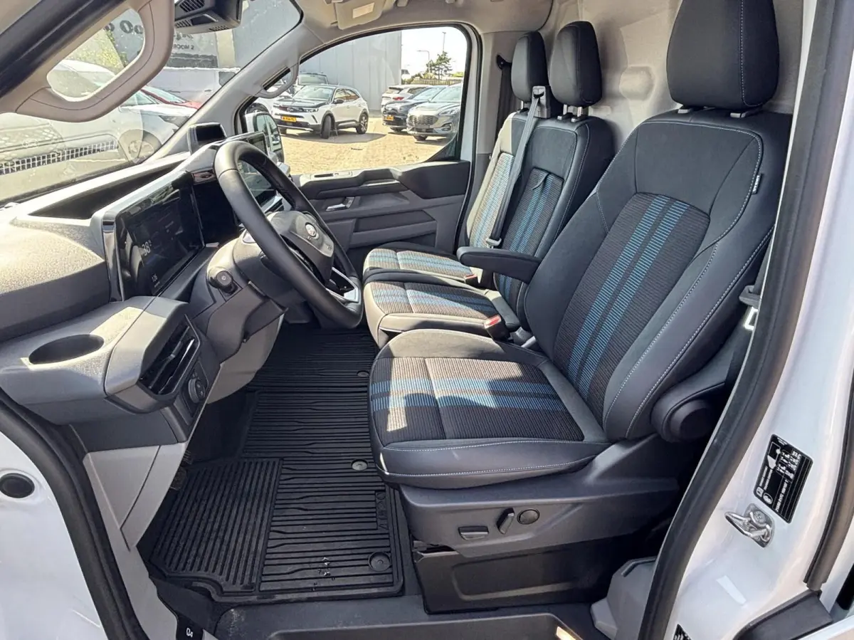 340 L2H1 Sport 71 kWh 218PK 2x Schuifdeur 2300KG Trekgewicht Carplay Navi Cruise Stuurverwarming Stoelverwarming *Nieuw*