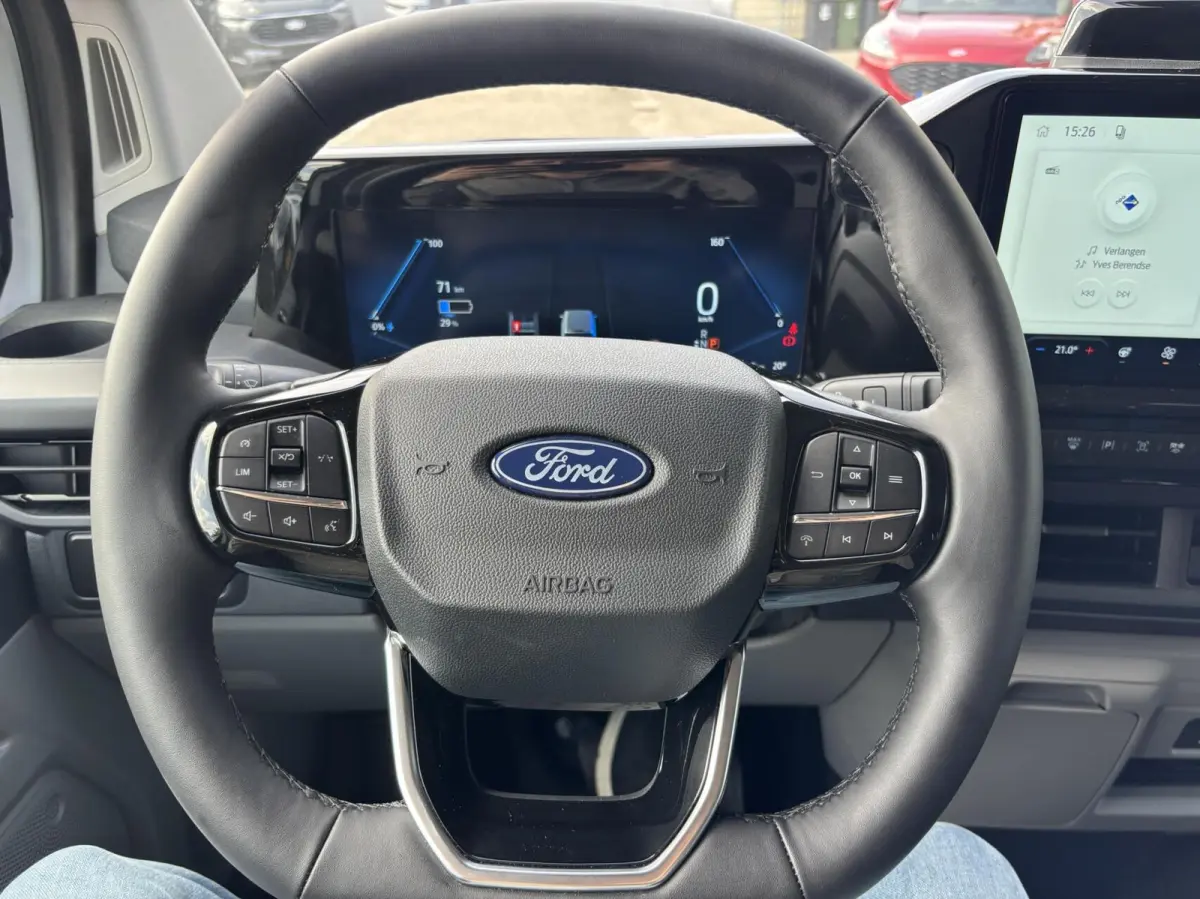 340 L2H1 Sport 71 kWh 218PK 2x Schuifdeur 2300KG Trekgewicht Carplay Navi Cruise Stuurverwarming Stoelverwarming *Nieuw*