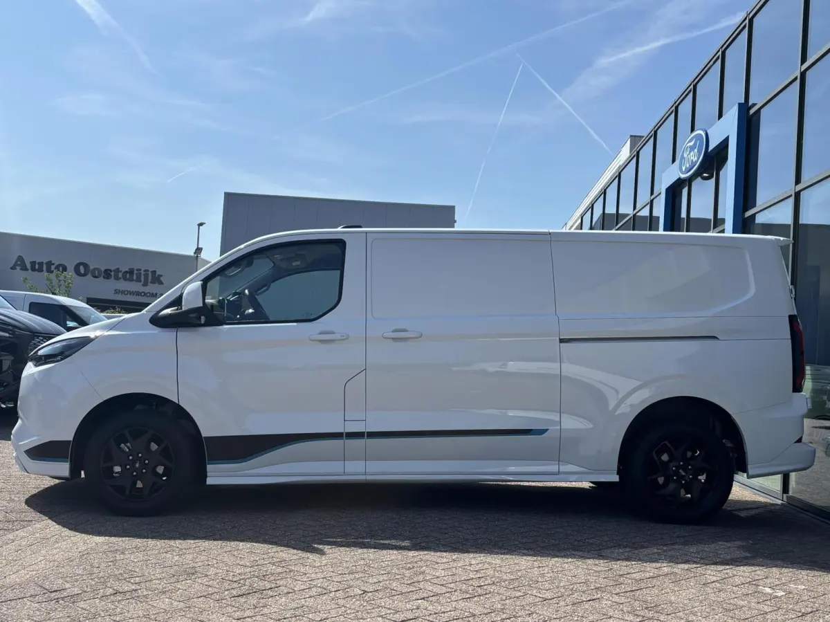 340 L2H1 Sport 71 kWh 218PK 2x Schuifdeur 2300KG Trekgewicht Carplay Navi Cruise Stuurverwarming Stoelverwarming *Nieuw*