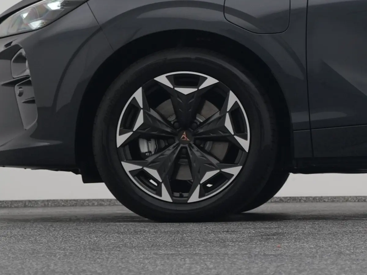1.5 TSI e-Hybrid Business | PANO | CAMERA | ADAPTIVE | STOEL- EN STUURVERW. | TREKHAAK