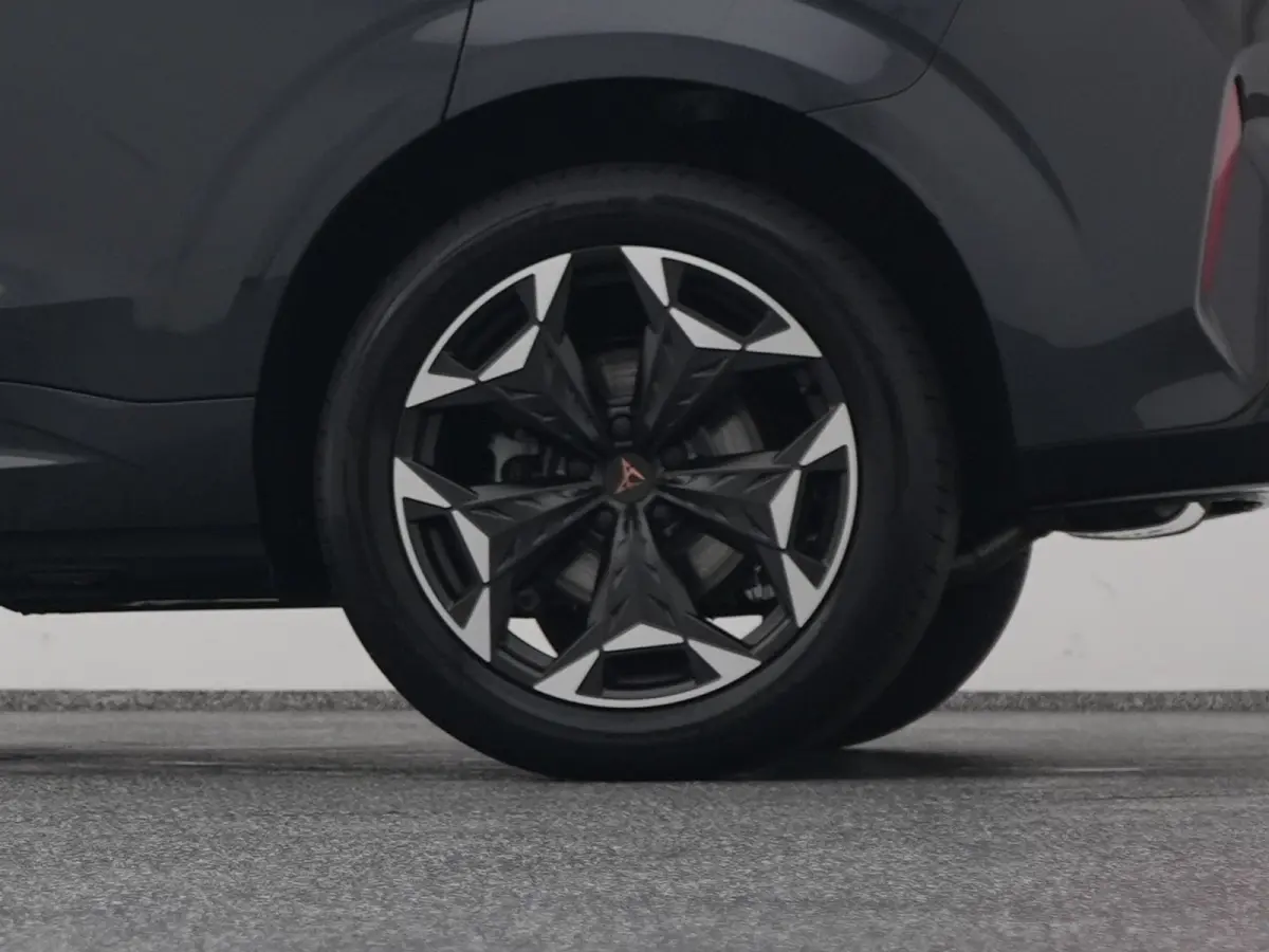 1.5 TSI e-Hybrid Business | PANO | CAMERA | ADAPTIVE | STOEL- EN STUURVERW. | TREKHAAK