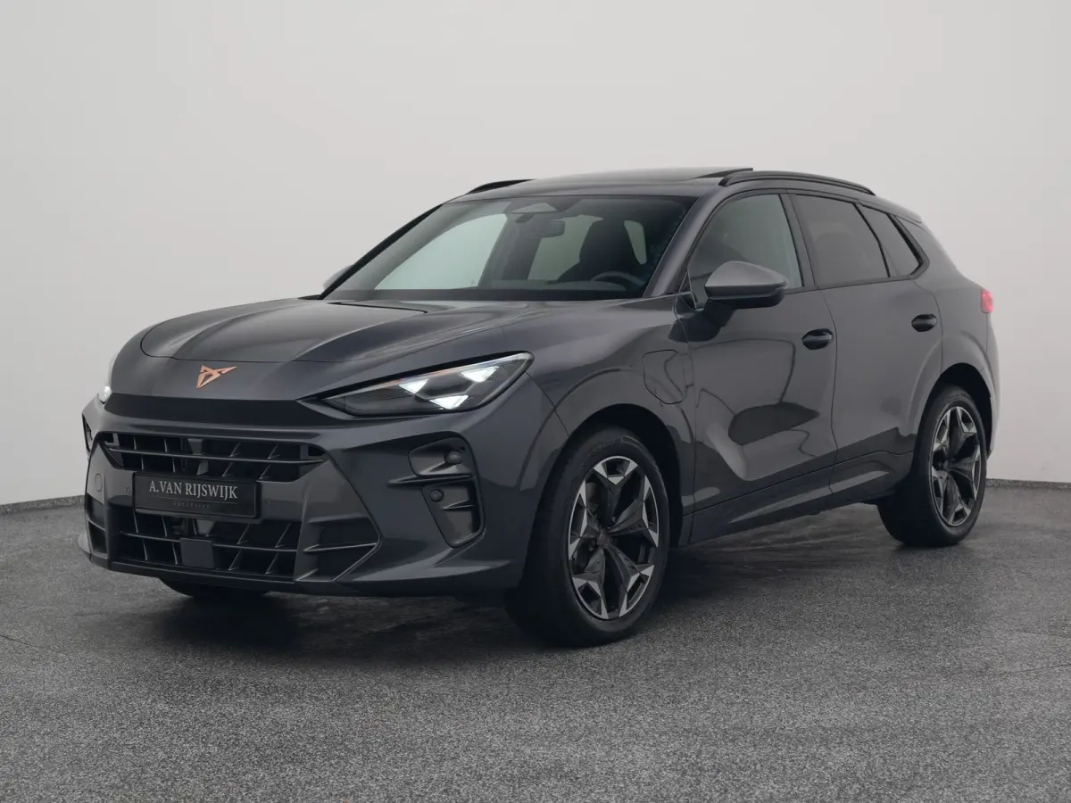 1.5 TSI e-Hybrid Business | PANO | CAMERA | ADAPTIVE | STOEL- EN STUURVERW. | TREKHAAK