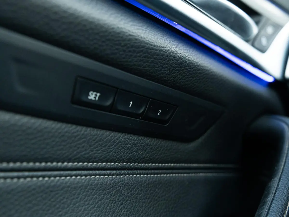520i M-Sport, NLauto, Headup, Trekhaak, Keyless